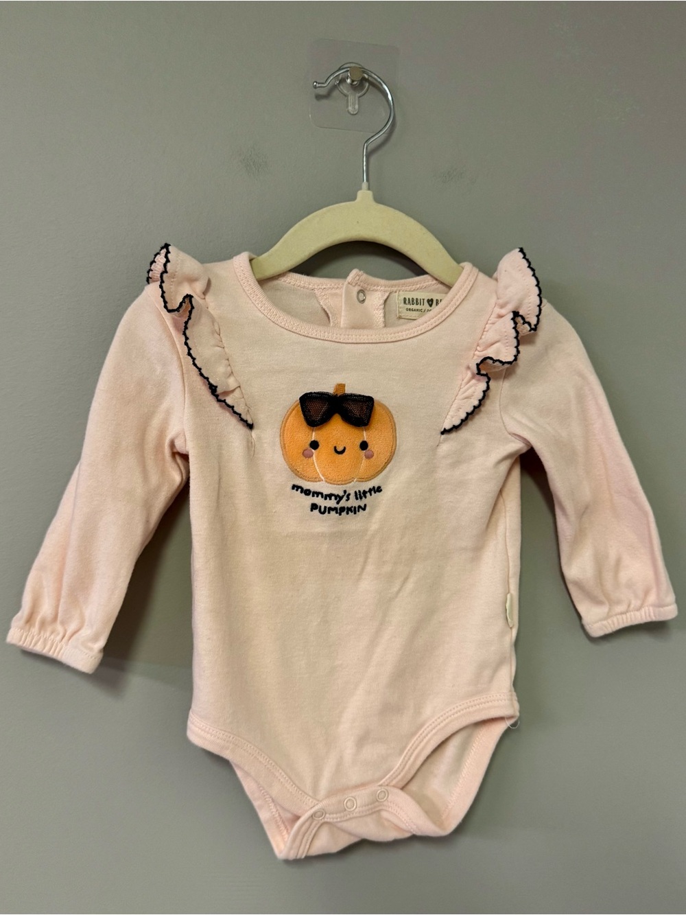 Pink Pumpkin Ruffle Long-Sleeve Baby Bodysuit